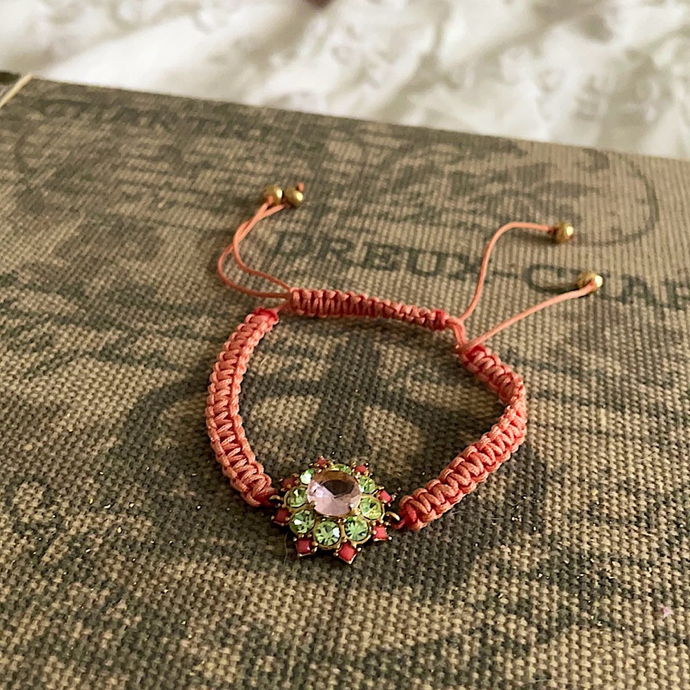 Adjustable floral gem bracelet